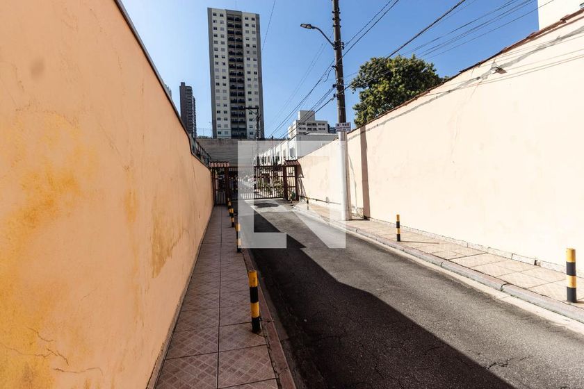 Condomínio em Rua Alfredo Pujol, 980, Santana - São Paulo - Alugue ou ...