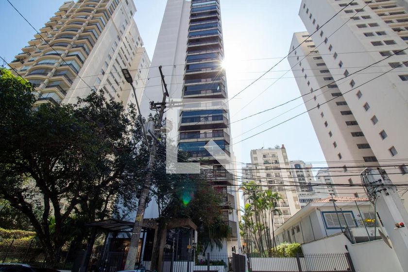 Condomínio You Now Brooklin, Brooklin - São Paulo - Alugue ou Compre -  QuintoAndar