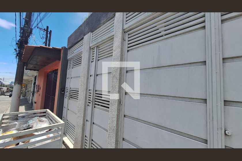 Condomínio em Rua Neide Matias da Silva, 223, Vila Urupes - Suzano ...