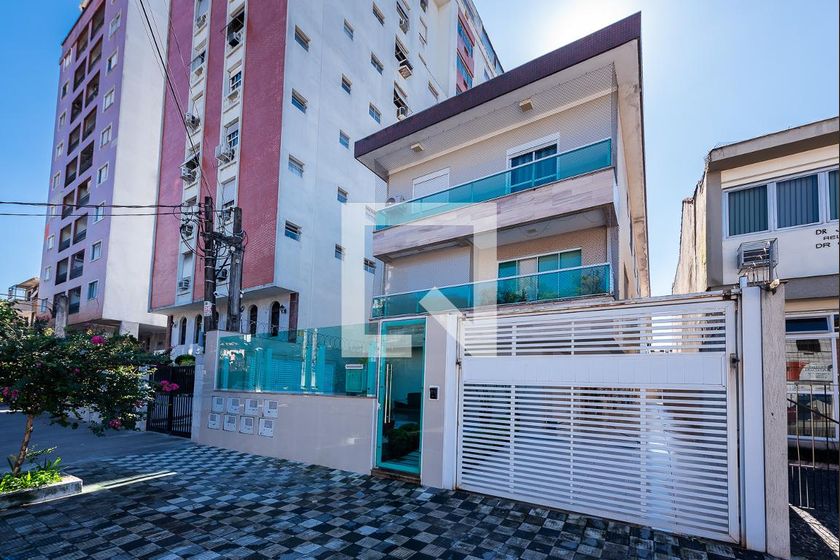 Condomínio em Rua Alexandre Herculano, 122,