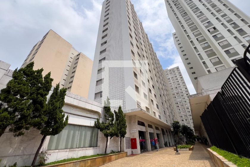 Condomínio Liberdade, Liberdade - São Paulo - Alugue ou Compre ...