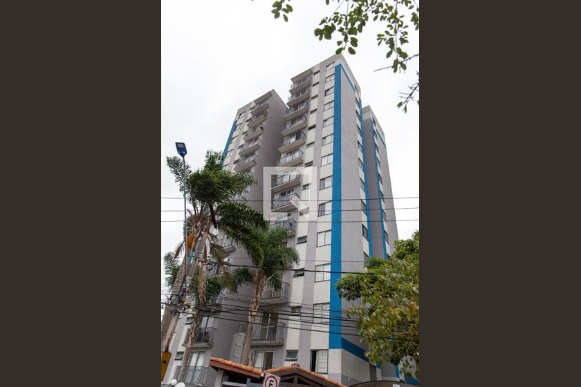 Condomínio em Avenida Amaro Cavalcante de Albuquerque, 124, Campanário ...