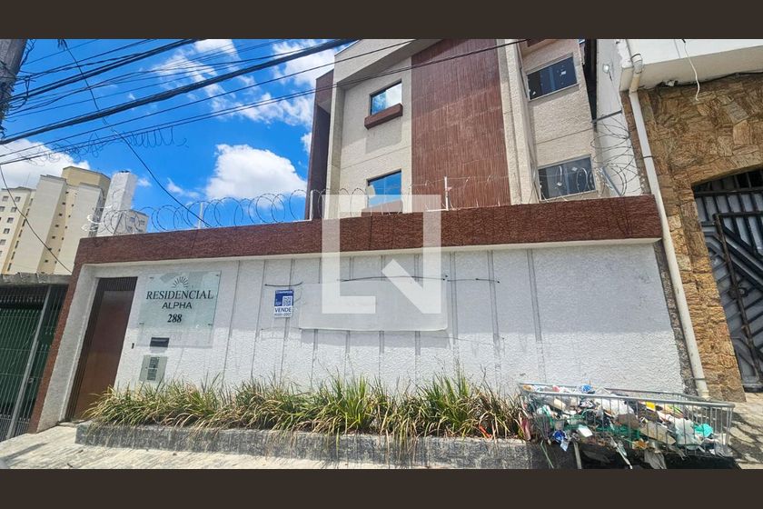 Condomínio em Rua Benedito Otoni, 288, Vila Ré - São Paulo - Alugue ou ...