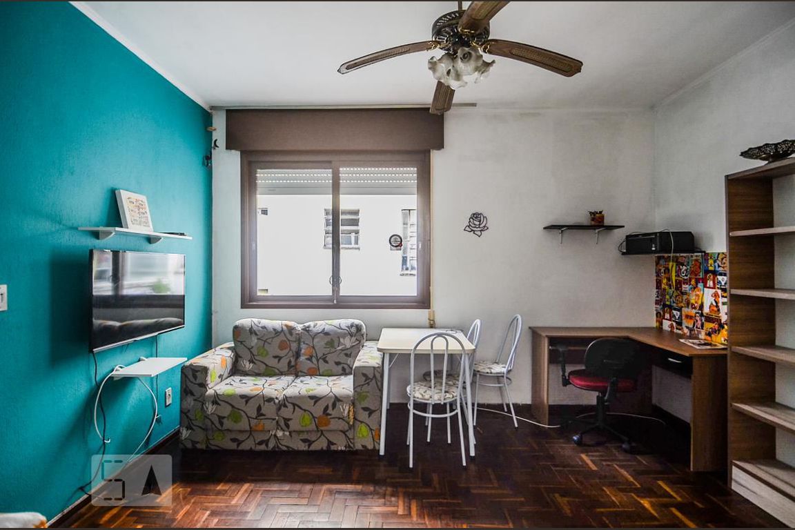 Apartamento para alugar com 1 quarto em Partenon, Porto Alegre por R